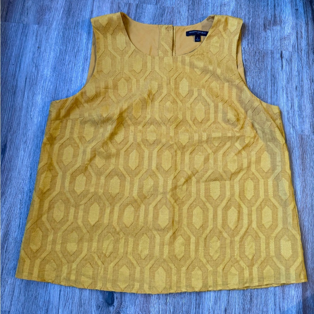 Yellow Geometric Pattern Sleeveless Top